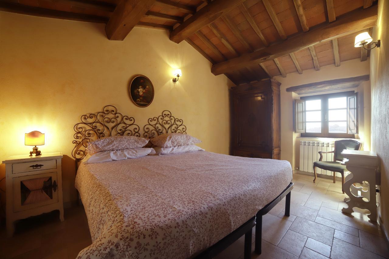 ラッダ・イン・キアンティ Fattoria Poggerino Bed & Breakfast エクステリア 写真